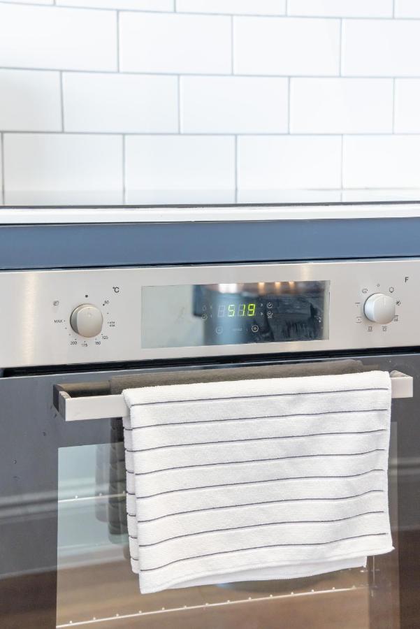 2Cq*Morden Studio Flat *Moments Away From Brighton Seafront Apartment Екстериор снимка